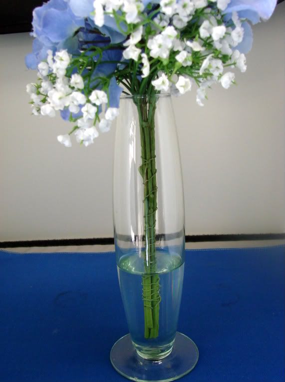 ACRYLIC WATER EPOXY CLEAR FOR FLORAL ARRANGING & WATER SIMULATION 1/2 GAL